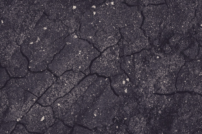 4 Signs Your Asphalt Driveway Needs Repair or Replacement