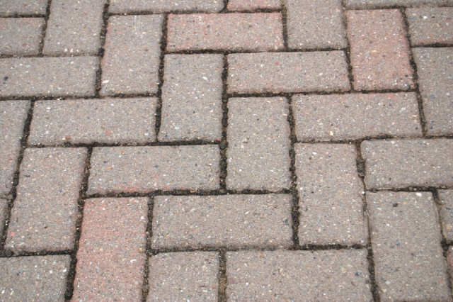 3 Considerations to Determine If Concrete Pavers Are for You